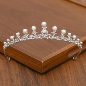 Gyöngyös menyasszonyi tiara