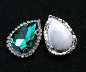 Csepp bross - kristály ruhadísz - 428 - Emerald