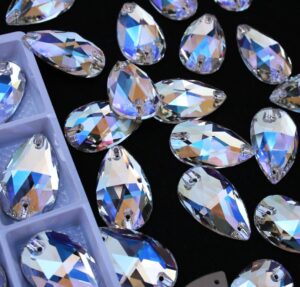 Moonlight színű csepp alakú kristály