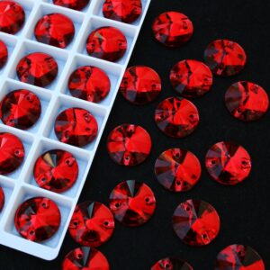 Siam színű kör alakú kristály