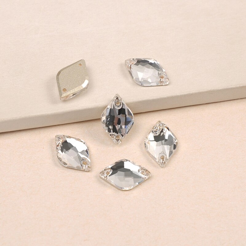 Crystal színű citrom alakú kristály