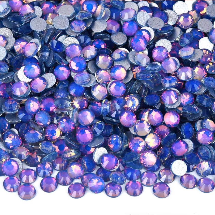 Cobalt Fire Opal sz&iacute;nű ragaszthat&oacute; krist&aacute;lykő