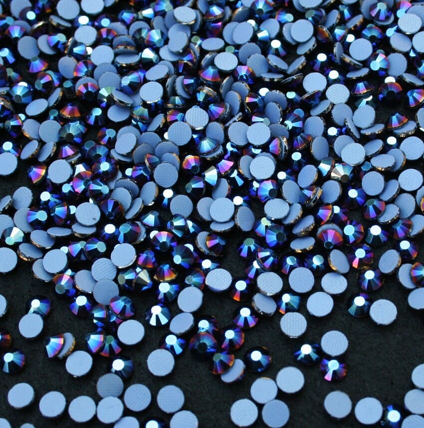 Metallic Blue prémium vasalható kristálykő