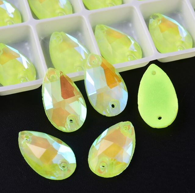 Neon Yellow AB színű csepp alakú kristály