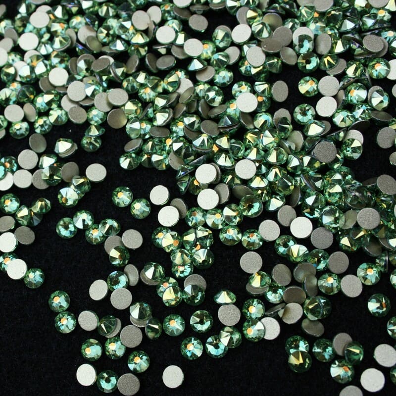 Xirius Peridot Shimmer ragasztható kristálykő