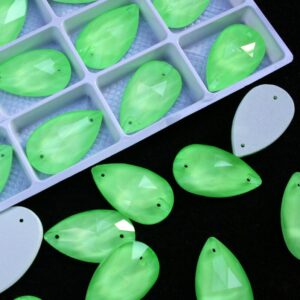 Neon Light Green színű csepp alakú kristály