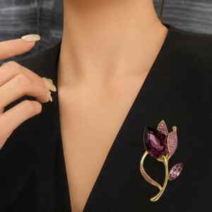 Tulipán bross kristálykövekkel - 439