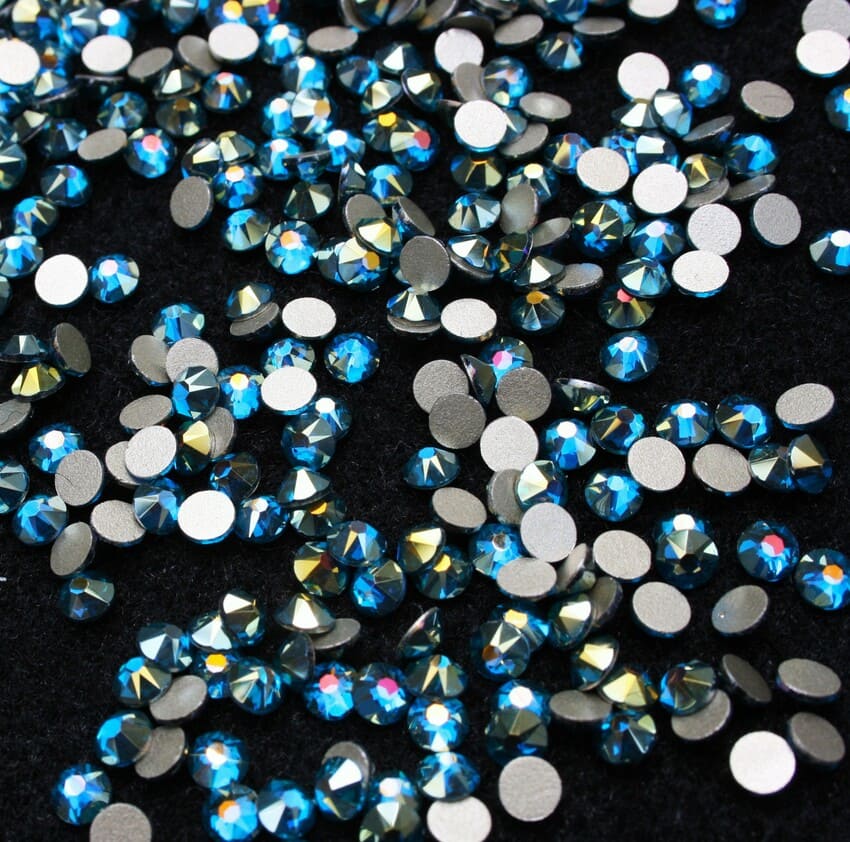 Xirius Blue Zircon Shimmer ragasztható kristálykő