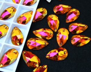 Astral Pink színű csepp alakú kristály