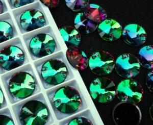 Green Volcano színű kör alakú kristály