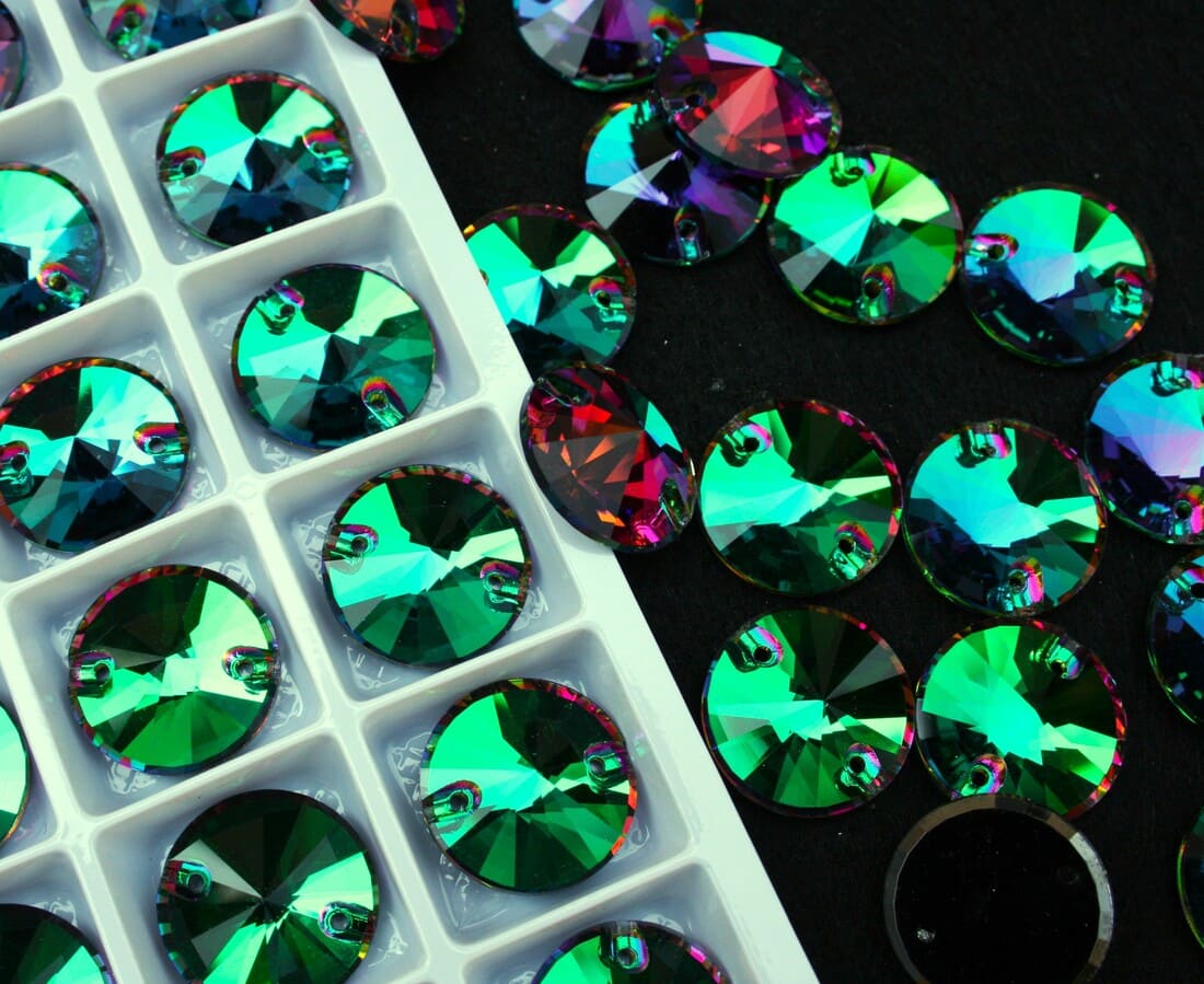 Green Volcano színű kör alakú kristály