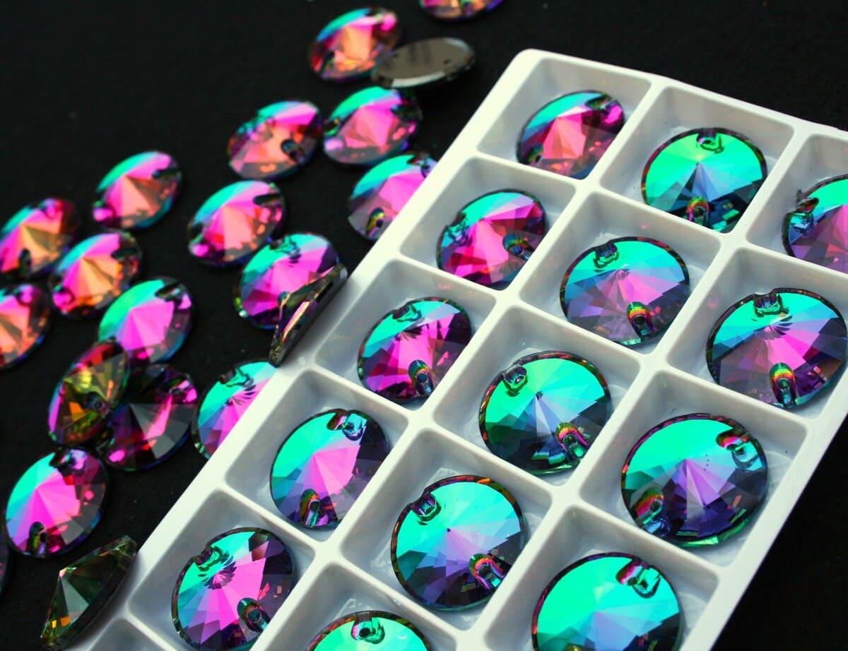 Green Volcano színű kör alakú kristály