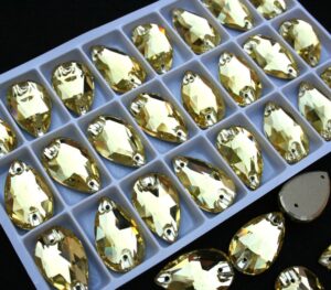 Jonquil színű csepp alakú kristály