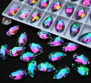 Green Volcano színű csepp alakú kristály