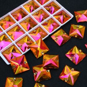 astral pink szinu negyzet alaku varrhato kristaly