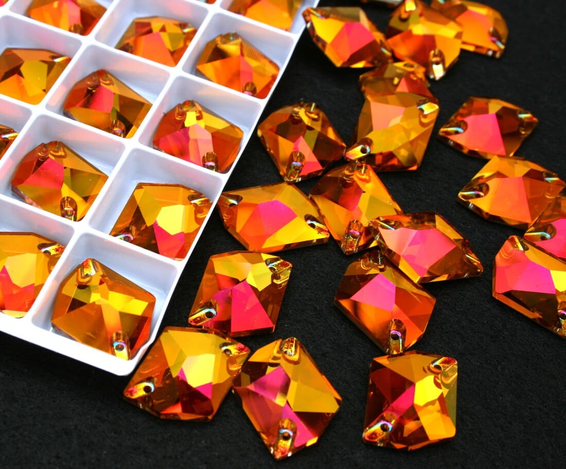 astral pink tort rombusz alaku varrhato kristalyko