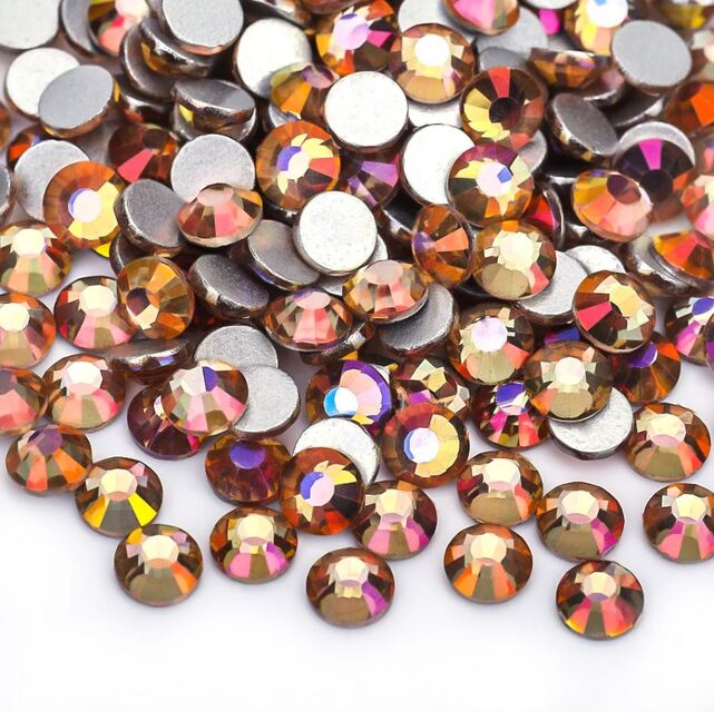 Magma Silk színű ragasztható kristálykő - Kristály Kuckó Magma Silk színű ragasztható kristálykő