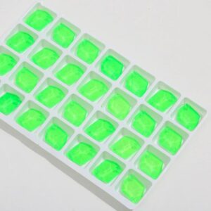 neon törtrombusz green