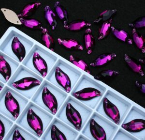 purple szinu level alaku varrhato kristalyko