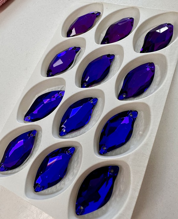 purple velvet levél nagy