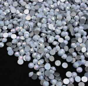 white ab szinu ragaszthato kristalyko