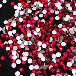 burgundy red szinu ragaszthato strasszko