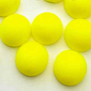 Matt félgyöngy neon sárga színben