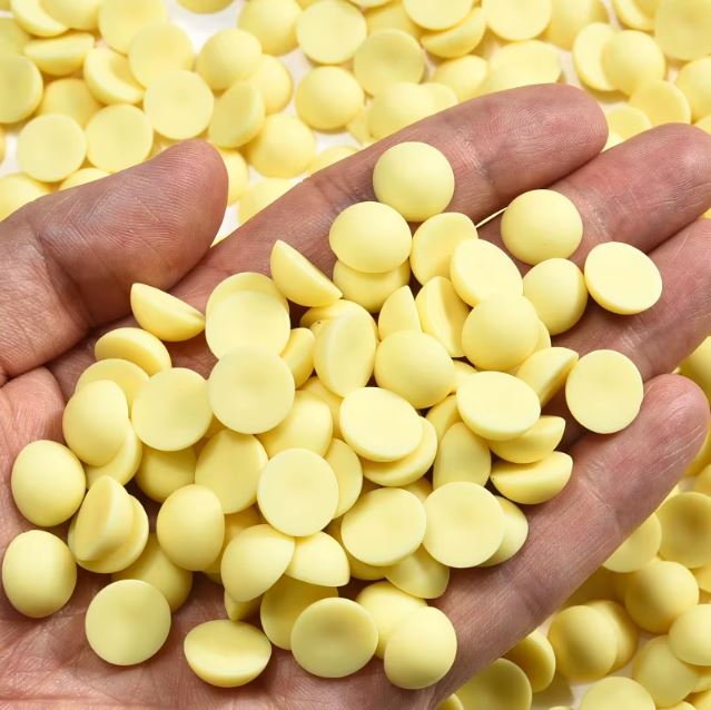 Matt f&eacute;lgy&ouml;ngy halv&aacute;nys&aacute;rga sz&iacute;nben