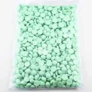 Matt félgyöngy világos mentazöld színben