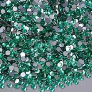 Mint színű ragasztható kristálykő