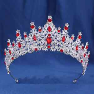 Piros tiara kristálykövekkel